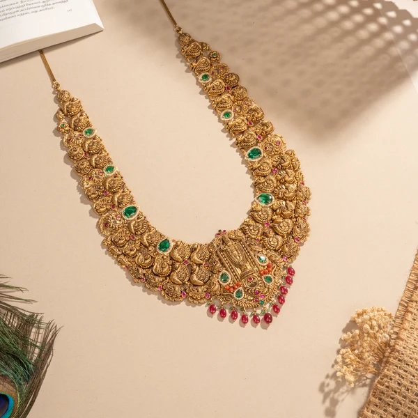 Jewellery LKR 25,000 to 50,000