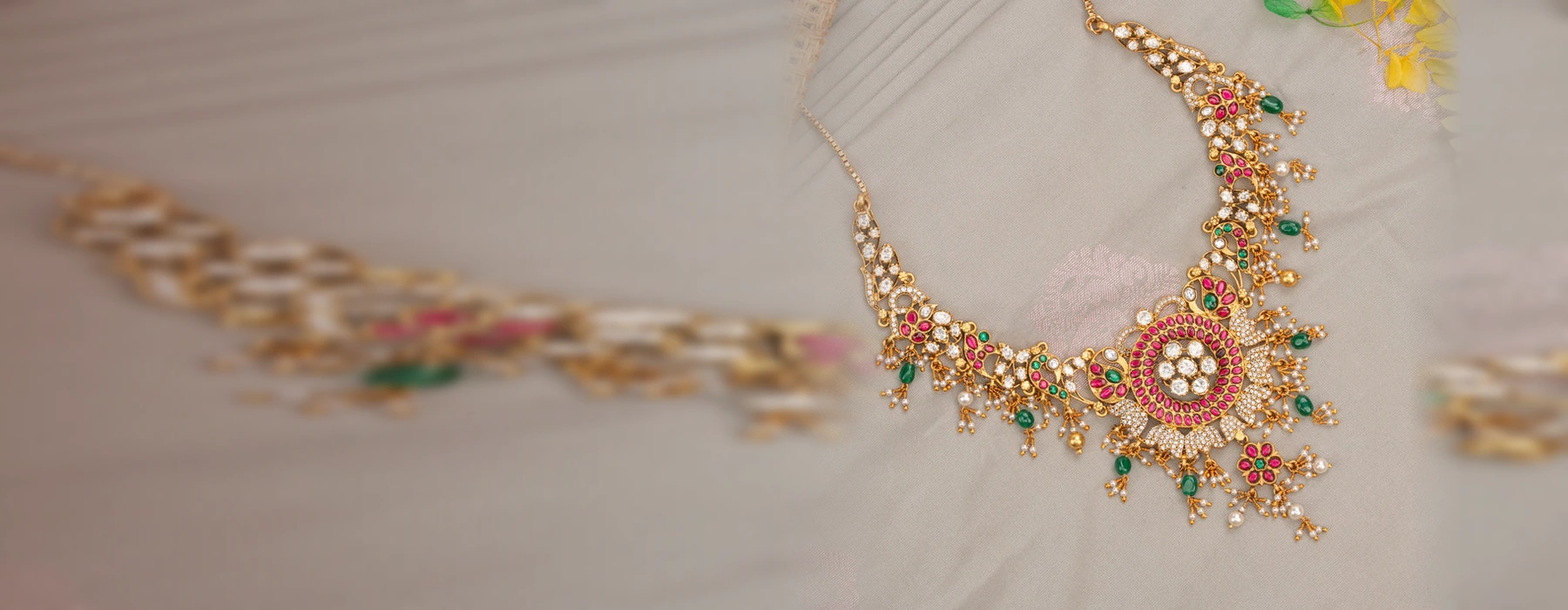Singapore Jewellers statement necklace